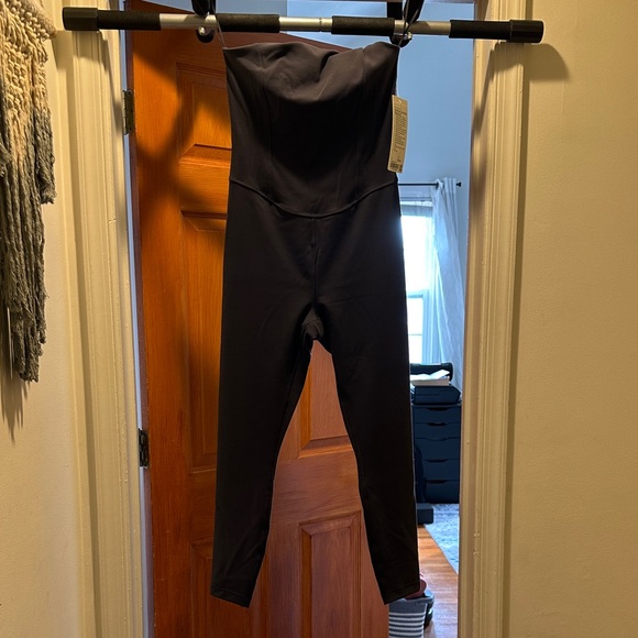 NEW Lululemon Athletica One-Shoulder Bodysuit - Picture 7 of 9